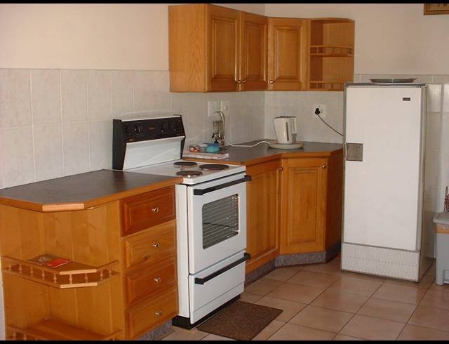 1 BEDROOM FLAT TO LET IN MEER EN SEE